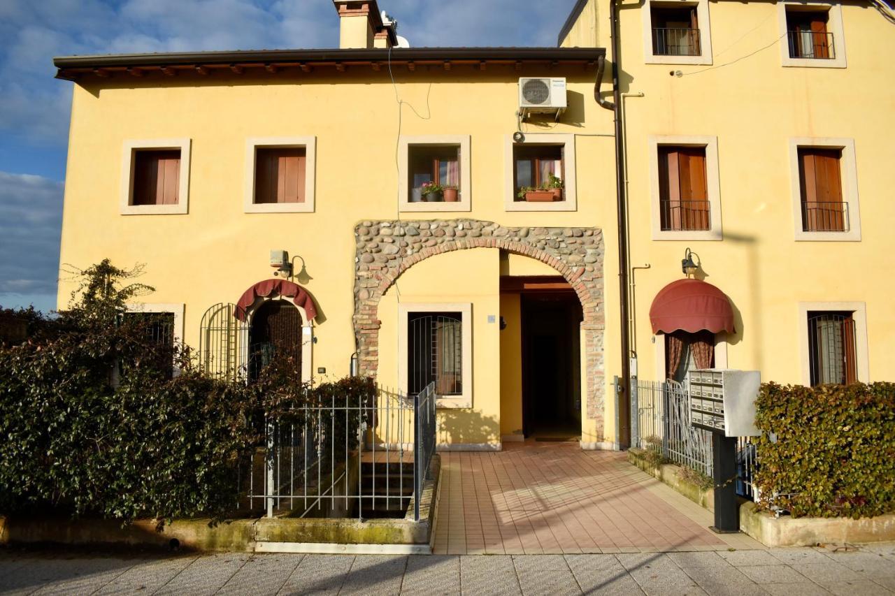 Casa Giulia - Valeggio Sul Mincio Apartman Kültér fotó